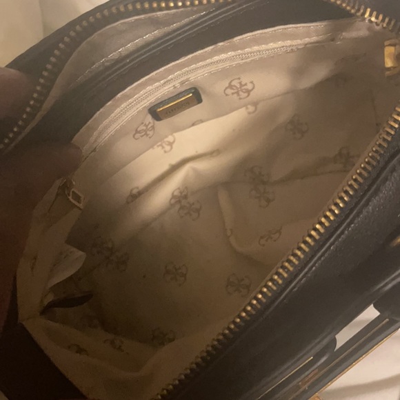 Guess mini handbag - Picture 3 of 4